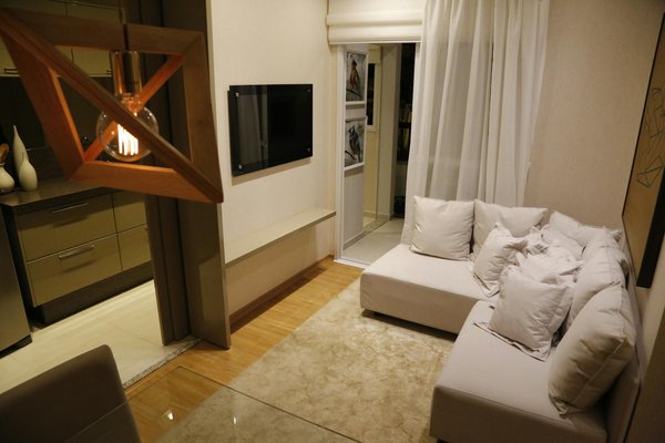 Unleash the Full Potential of Your Land Rover's Off-Road Expeditions with a Dual Battery System Mastery!